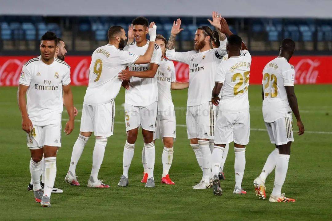 决战星期四：懂球帝连追三球3-3战平北京物资学院物流学院