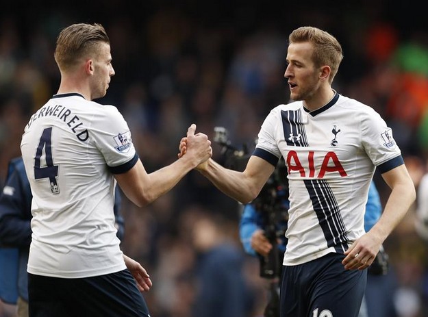 西蒙尼：我喜欢拉菲尼亚，他和佩德里的复出让巴萨如虎添翼（西蒙尼称赞拉菲尼亚：他与佩德里携手复出令巴萨战力大增）