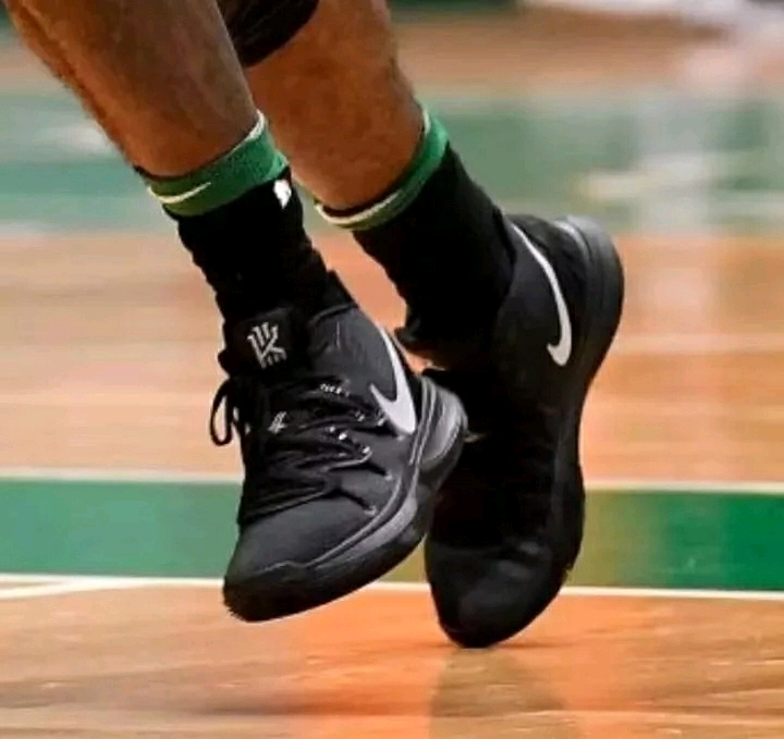 掘金队史50+场次排名：约基奇4次领跑，穆雷3次排第二（掘金队史50+次数榜：约基奇4场居首，穆雷3场次席）