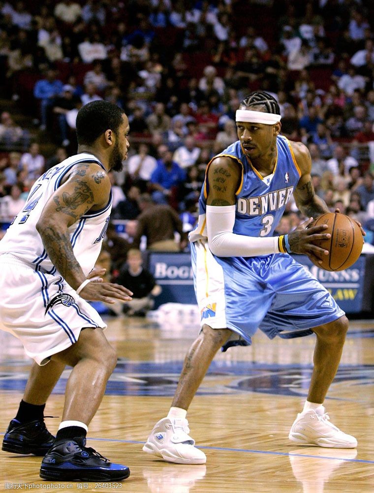 葡体中场西蒙斯：拜仁是支非常强大的球队，我们可以昂首离开（西蒙斯：拜仁实力强劲，葡体可昂首离场）