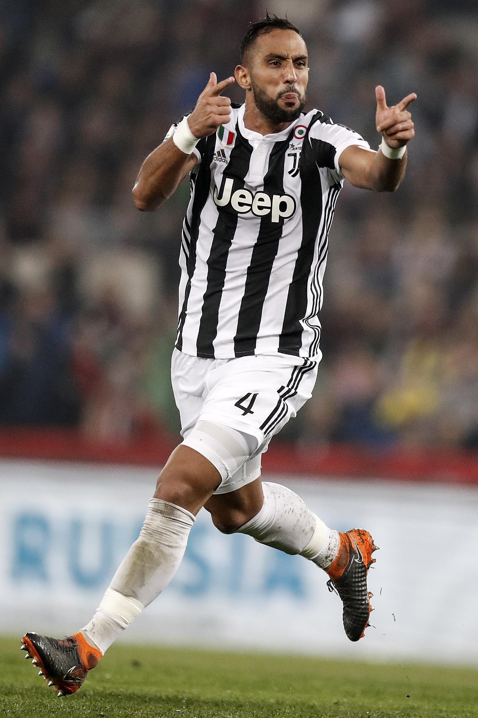 广东男篮防守反击轻取上海（广东男篮凭借防守反击轻松击败上海）